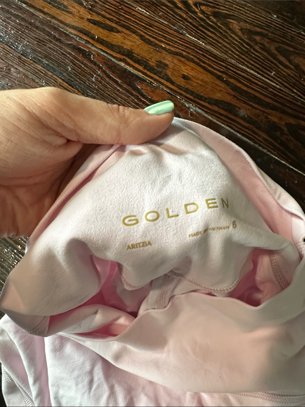 Aritzia Pink Bike Shorts NWOT - Picture 3 of 4